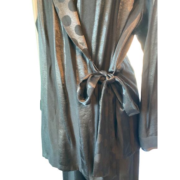 NWOT Victoria's Secret STUNNING 2 Pc Lounge Set Black Women's Size M/L - Picture 5 of 13